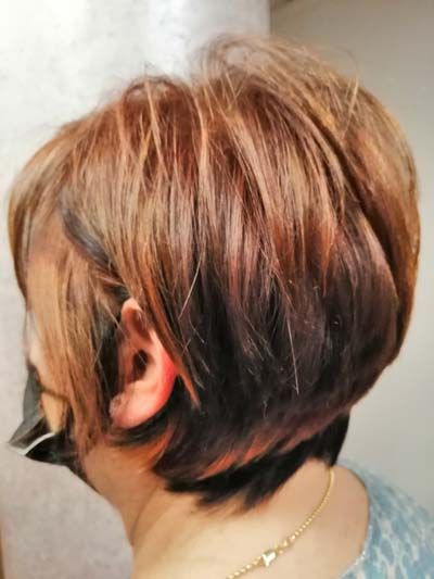 Ejemplo de trabajo de coloración para corte de pelo corto Ejemplo de trabajo de coloración para corte de pelo corto