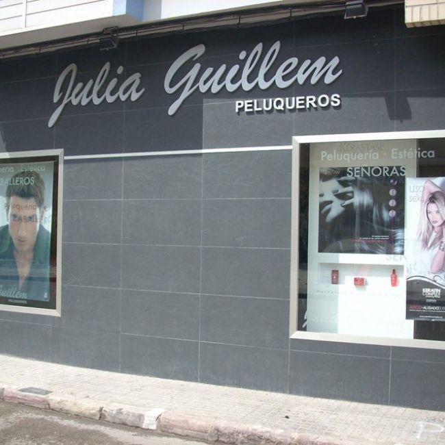 Julia Guillem Peluqueros